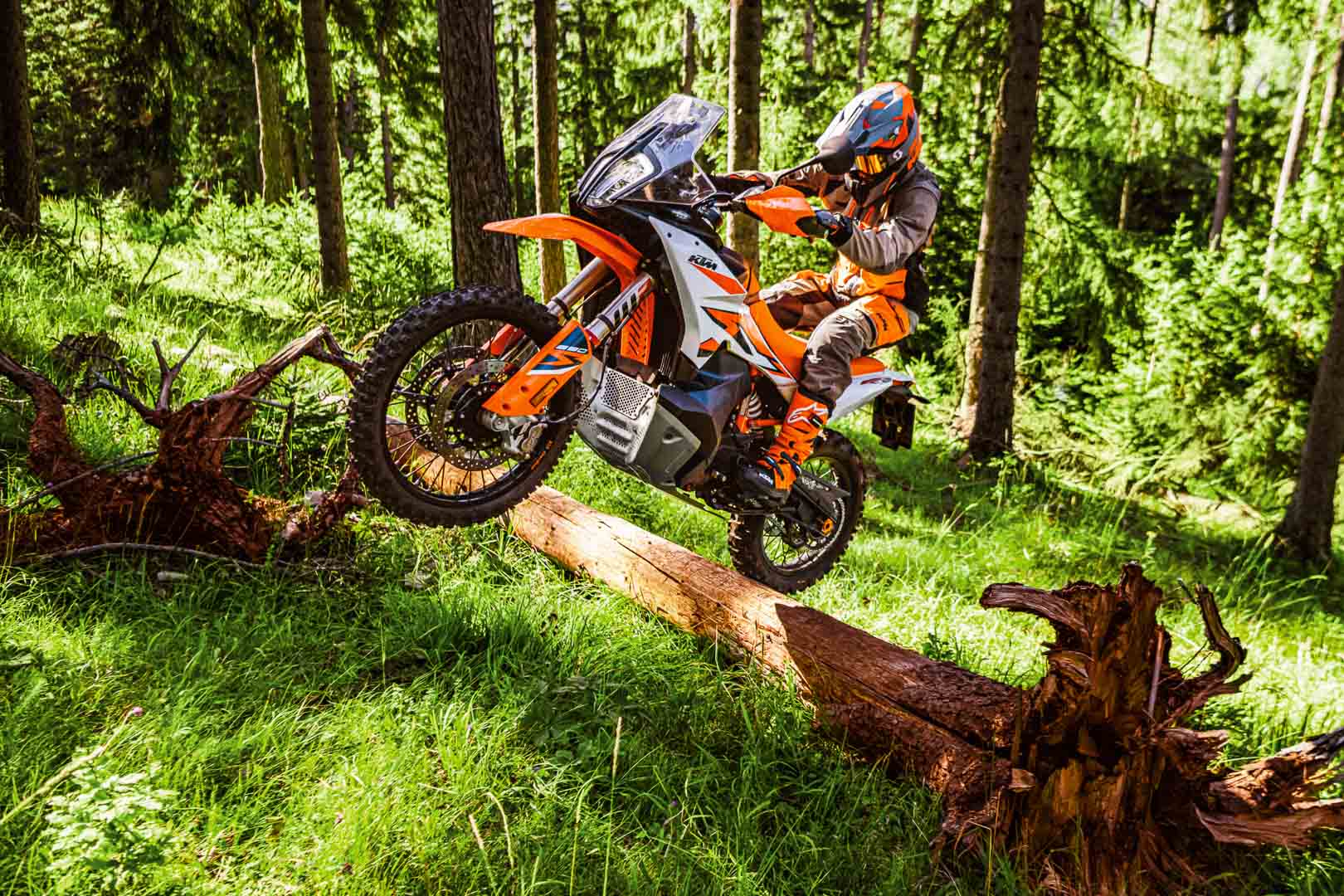 890 ktm adventure r